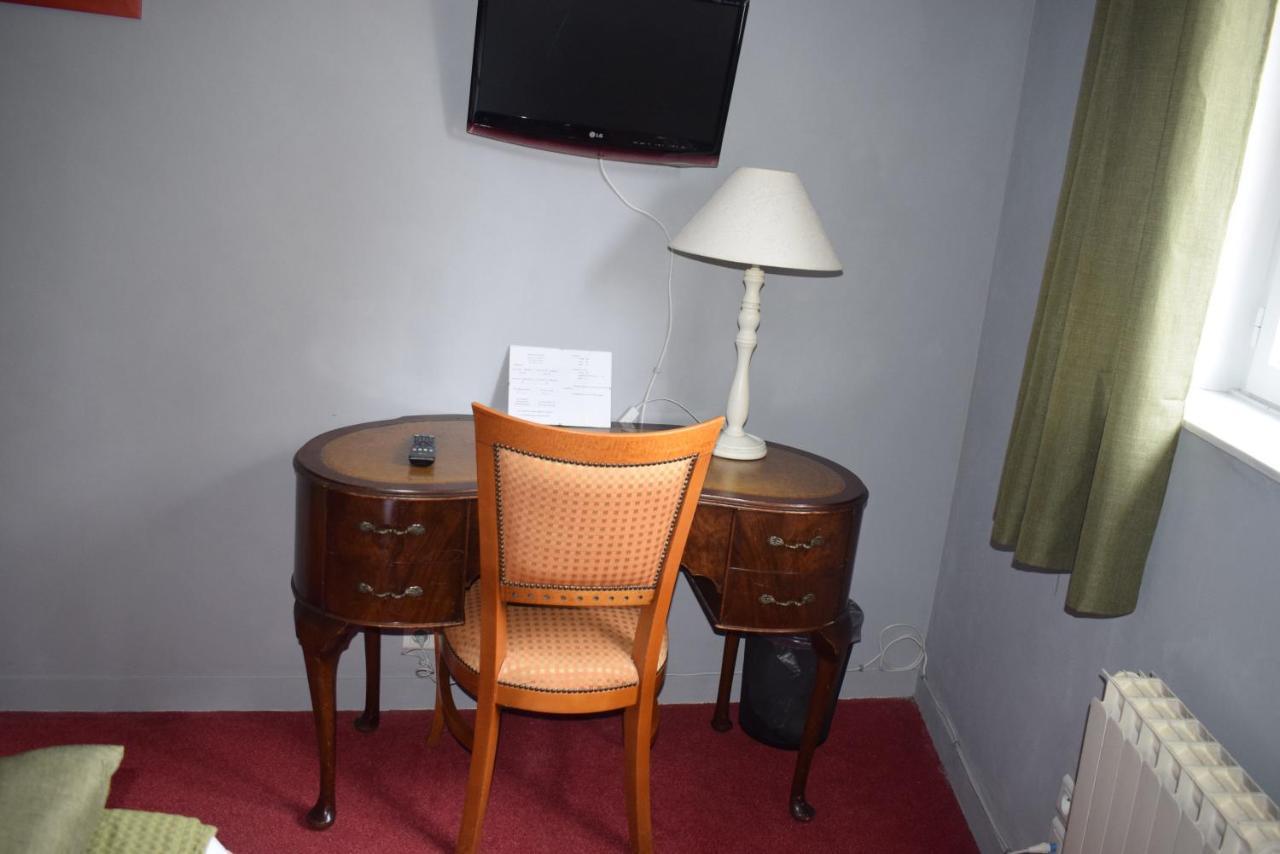Hotel Du Chateau Витре Экстерьер фото