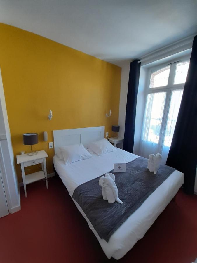 Hotel Du Chateau Витре Экстерьер фото